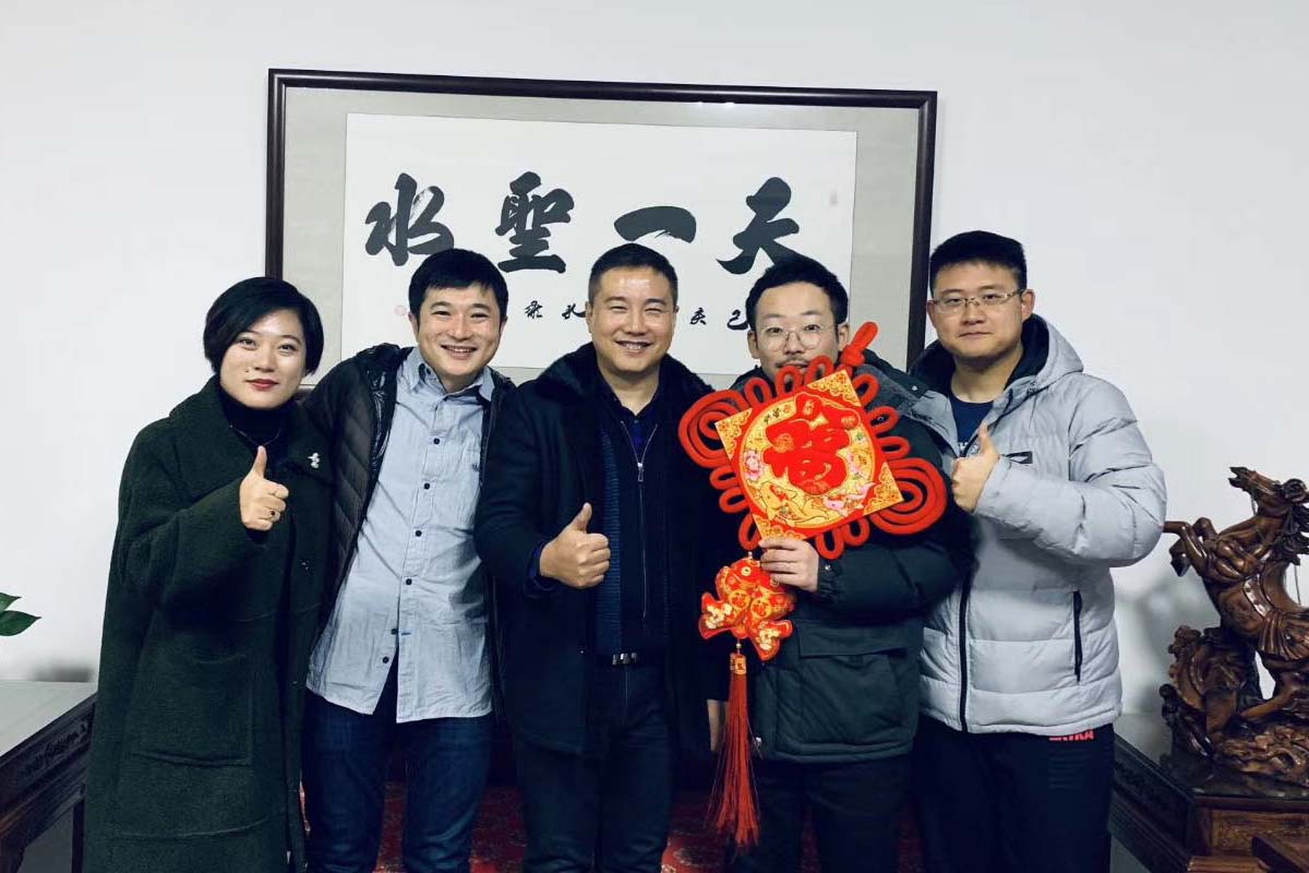QIUMING ELECTRONICS customer visit 7